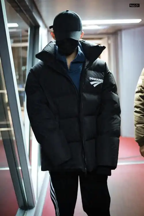 易烊千玺送你一朵小红花##易烊千玺韦一航