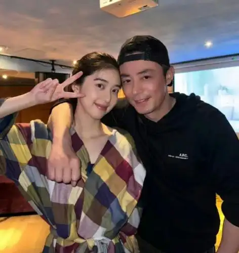 素颜|乔振宇|林心如|张雪迎|钟汉良_网易订阅