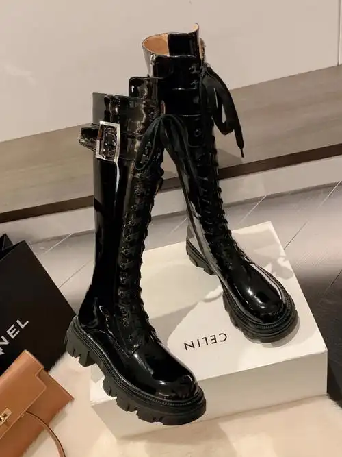 哇03性感霸道的痞风帅气酷女孩炸街长靴