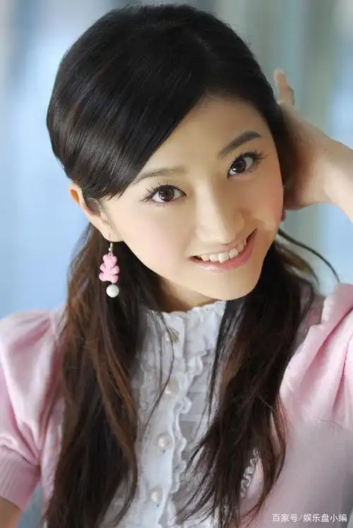 最美校花景甜旧照,每张都美炸了!