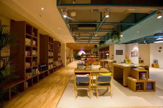 万科邻里中心长阳旗舰店开业 打造社群生活新模式