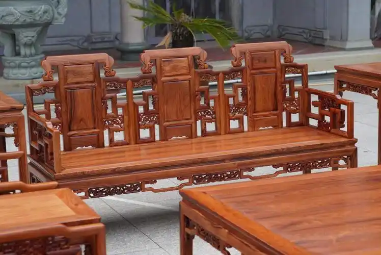 典型的明式沙发做的确实美给人一种焕然一新的感觉