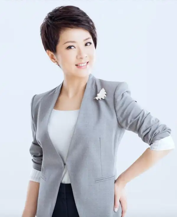 主持人 印海蓉▲▲▲长按识别二维码关注东方卫视诗书画公众号原