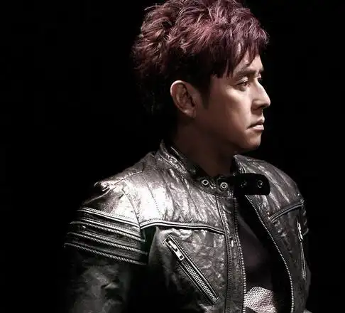 歌坛老牌实力歌手,谭咏麟心态年轻年年25,林子祥台风稳如当年