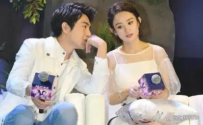 被称为万达少奶奶新恋情一波又一波林更新果然不简单