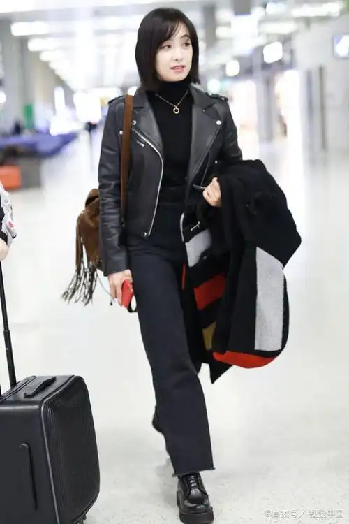 在这么寒冷的冬天里也能穿得暖暖的,光是这点,粉