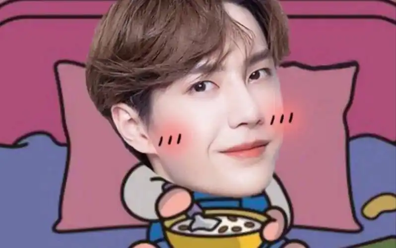 【王一博】粉色小西装!一博拽的二百五十万的样子太让人爱了!!_哔哩哔