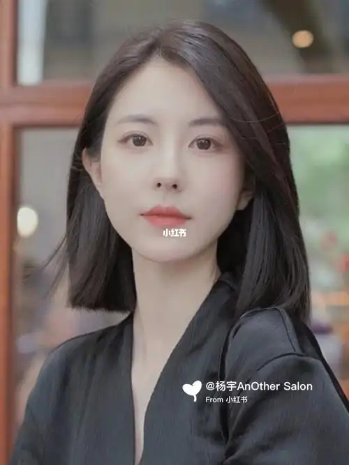 简约温柔的锁骨发气垫烫不需要打理的发型