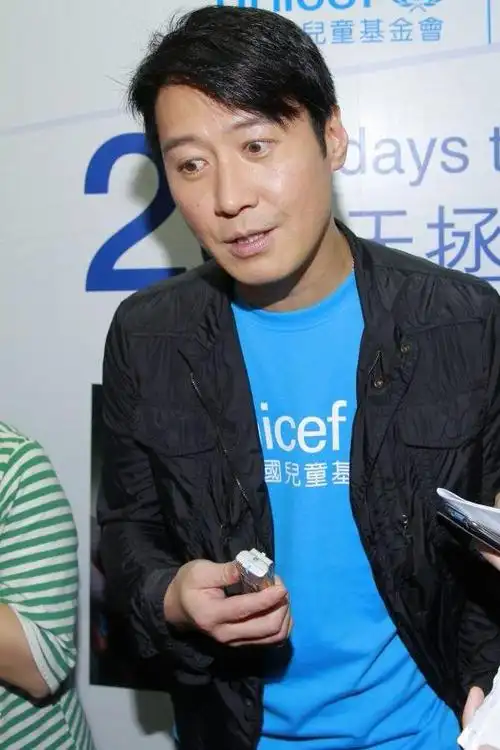 黎明踏入55岁,重温天王经典金句让人爆笑