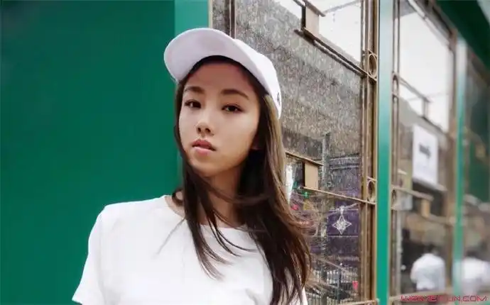 颜卓灵王俊凯好像近乎零辨识度让人险错认