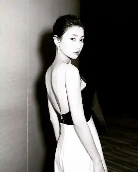 斓曦时尚写真大片77