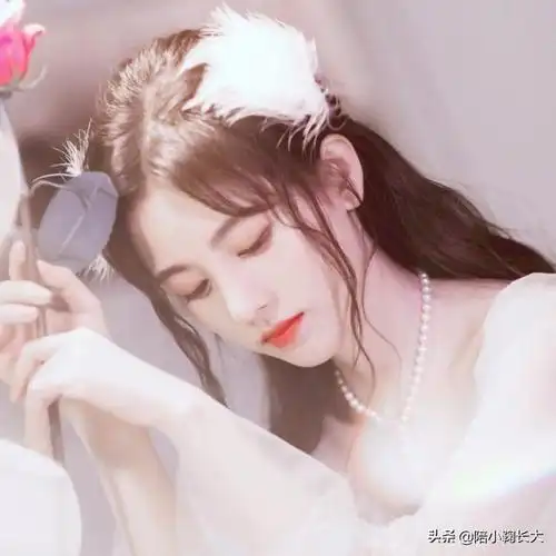 关晓彤和鞠婧祎你们觉得谁更好看为什么