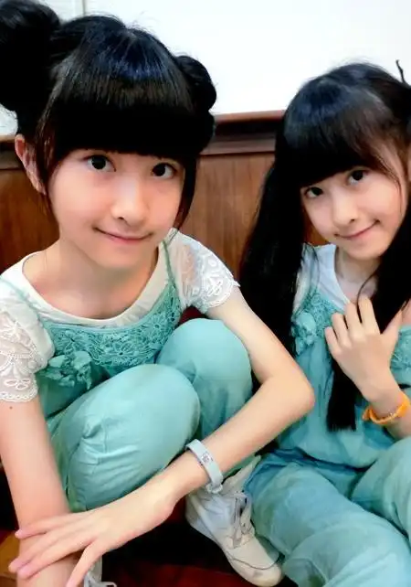 从小美到大的双胞胎姐妹