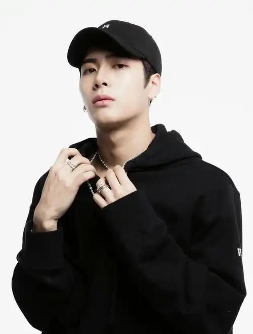 "王嘉尔有什么资格当《梦想的声音》的导师?"抱歉!