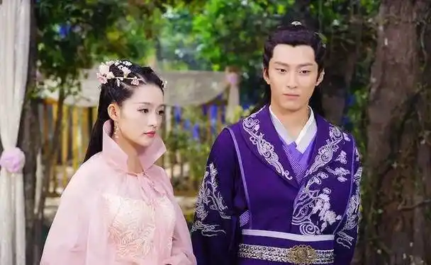 "李沁又一新剧将来袭,造型英姿飒爽,男主实力也不俗_角色_秦昊_剧中