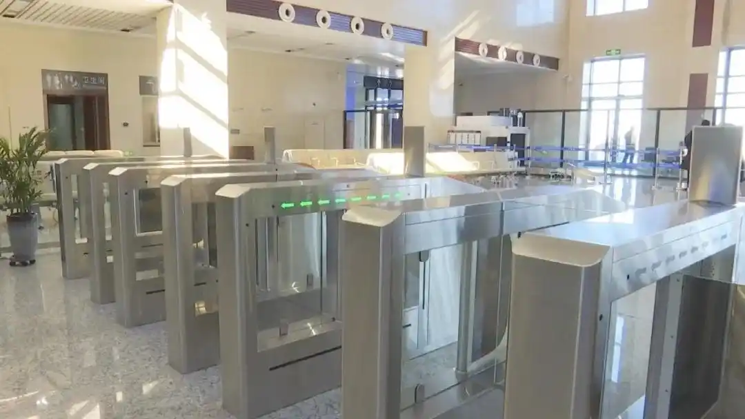 县委副书记高辉深入林口南站就疫情防控准备工作进行调研