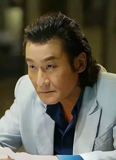 梁家辉大佬的霸气