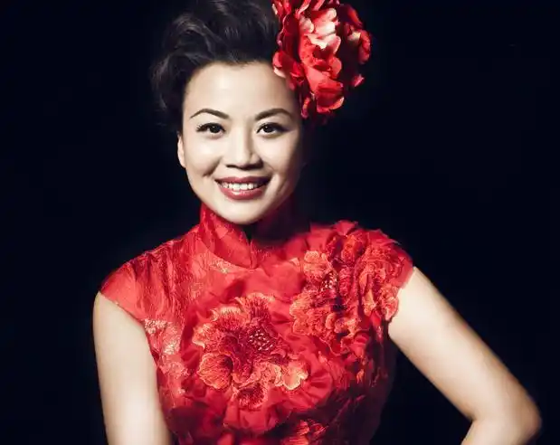 民歌皇后张也,25次荣登春晚巅峰隐退,今真相内幕公开让人泪目!