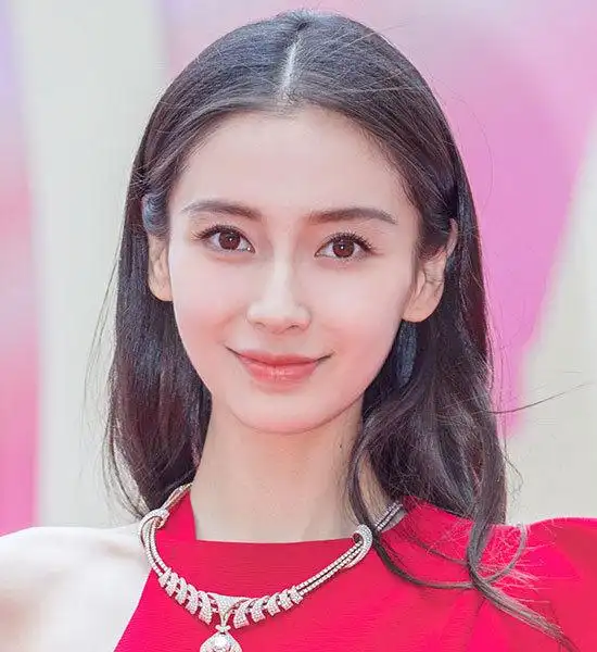 这么多年全靠"撩撩卷" 1/15                     17日凌晨,angelaba