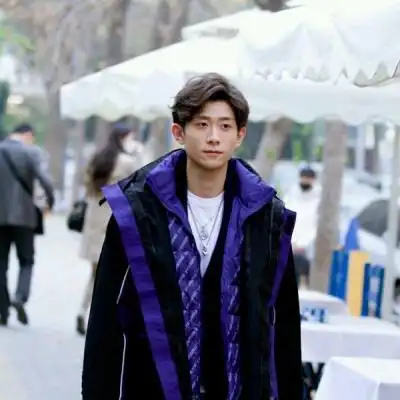 张一山头像图片大全最新高清张一山图片大全最帅