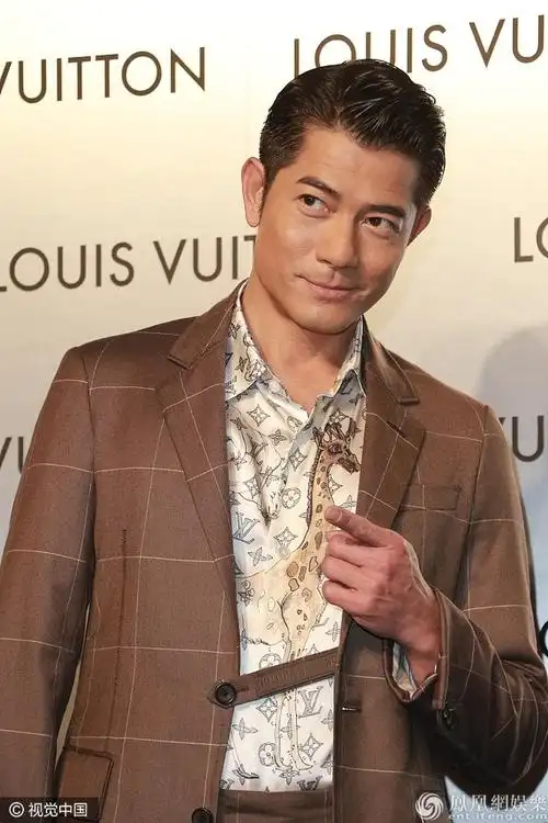 1/10 郭富城婚后首亮相 未戴婚戒疑似默认方媛怀孕