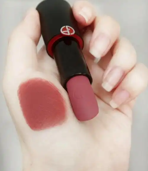 阿玛尼口红多少钱一只(阿玛尼2021) - 价格百科