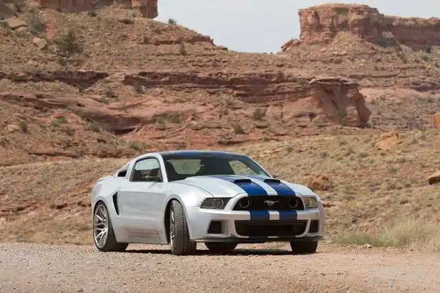 福特北美营销部经理steve ling也表示:"这辆野马gt的主人将会拥有这样