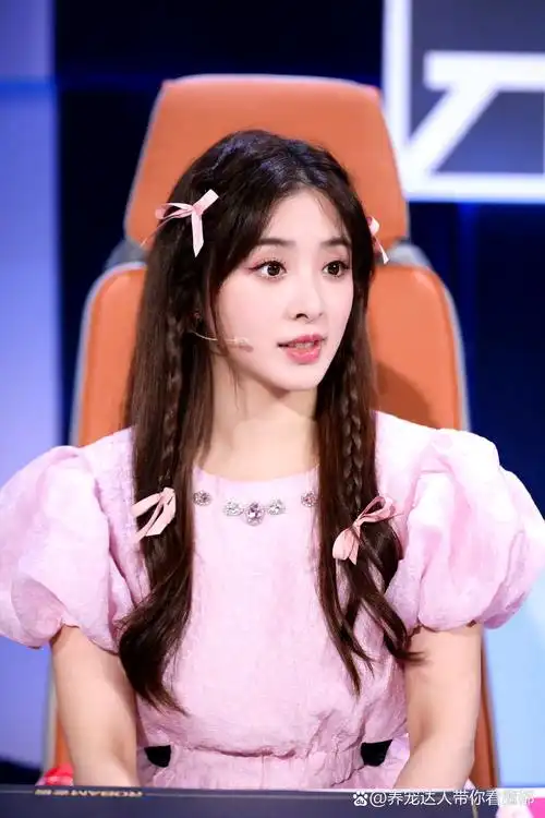 90后的回忆 多少人还记得当年的酸酸甜甜就是我!#张含韵