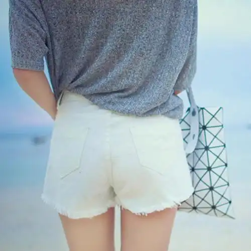 短裤都太短了,不敢穿?看完这些图片你就明白了