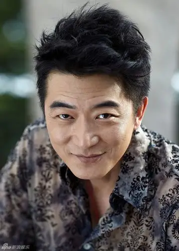 组图:邵峰时尚大片曝光 演绎文艺熟男_高清图集_新浪网