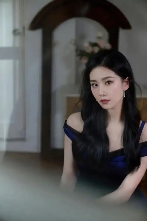 刘诗诗照片里的窗