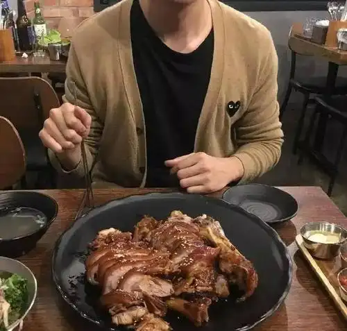 如何假装有男朋友,"女神节"马上就要来了