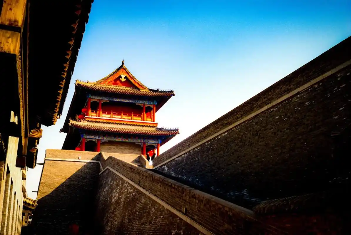 摄影#摄影中国#古建筑#青州古城   光影下 - 抖音