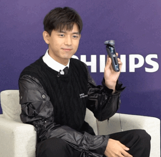 品牌霸霸又带着一大波李现的表情包来啦!