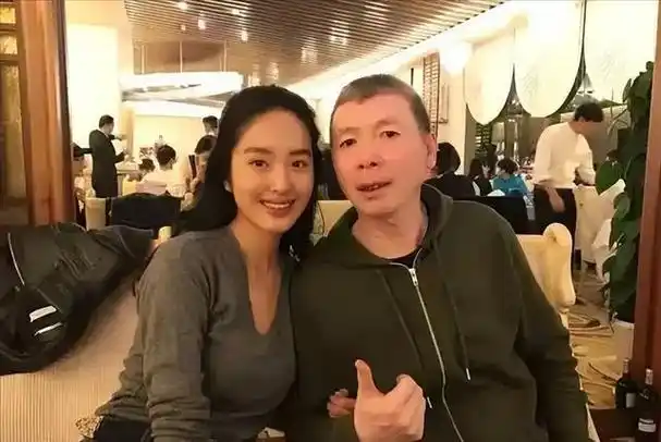 回顾刘亦菲和杨采钰都是陈金飞力捧的女星境遇却大不相同