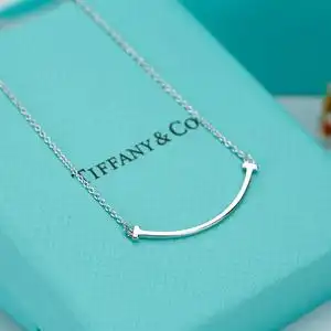 tiffany蒂芙尼香港官网项链笑脸玫瑰金mini满钻大小号微笑锁骨链