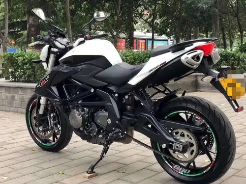 二手原装进口贝纳利黄龙tnt600cc电喷跑车摩托车旅行机车摩托车整车