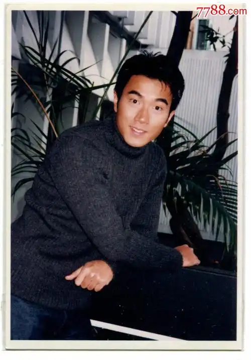 明星照片帅哥明星影视红星杨幂对象小时候刘恺威