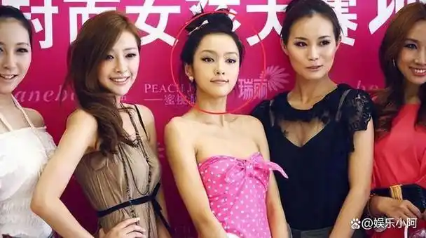 从那时起,王思聪将他和王颖的一切信息全部删除,仿佛蜕变了一般,开始