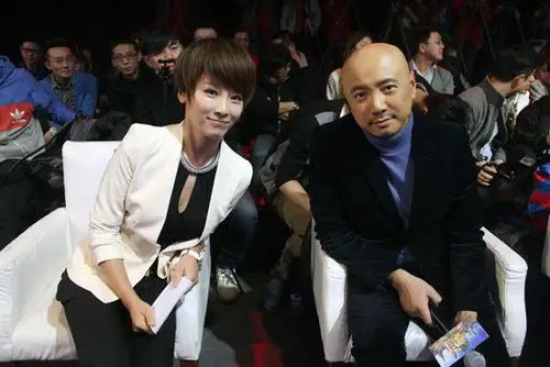 谢楠加盟泰囧庆功黄渤赞职场囧秘