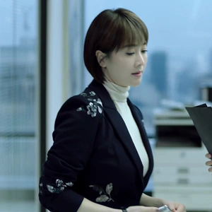 欧美正青春左小青方静同款衣服女春季长袖亮片装饰西装西服外套春