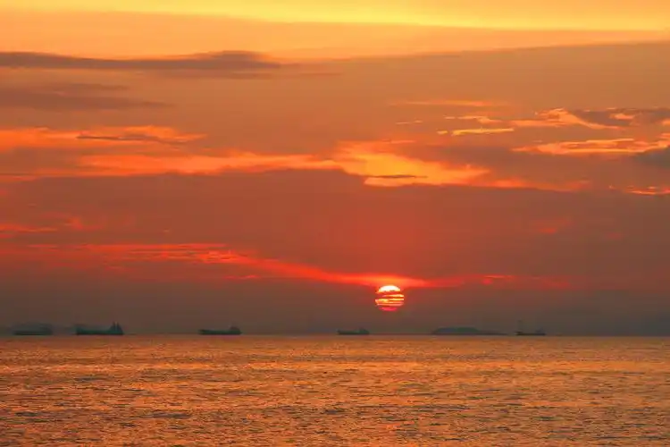 海边,阳光,日落,金色海边壁纸图片