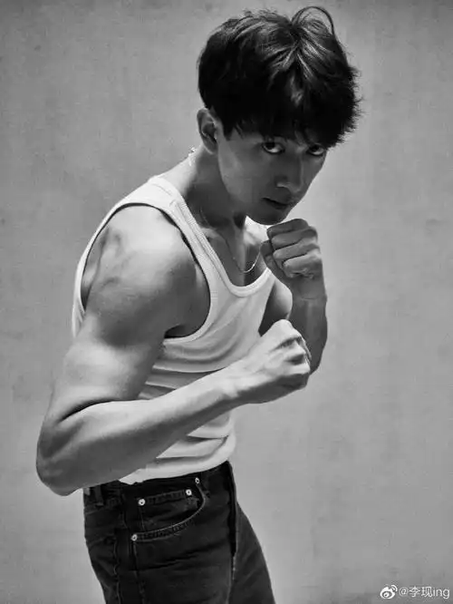 拥有顶级身材的内娱男星##分享一夏