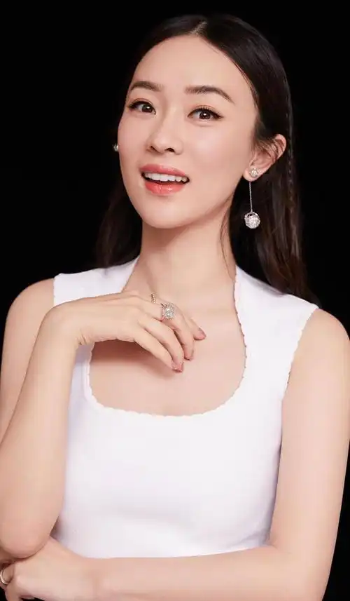 一场活动,暴露了霍思燕的"隐秘情史",网友:难怪嗯哼不像杜江