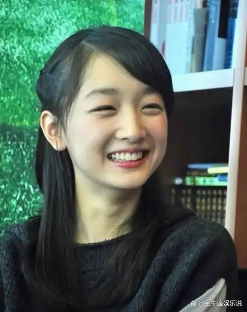 61岁范伟和小30岁周冬雨演夫妻婚纱照引热议演爷孙都不为过