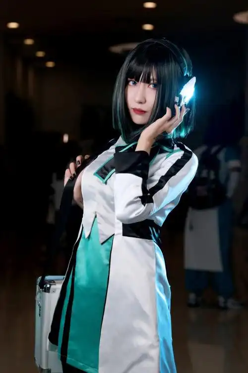 返图青漫云端day1假面骑士01伊兹cos