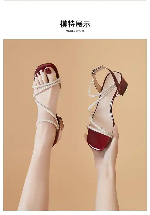 达芙妮交叉一字带水晶中跟35cm鞋子粗跟凉鞋女2021年新款女鞋夏季红色