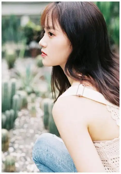 清纯大眼睛气质美少女唯美漂亮