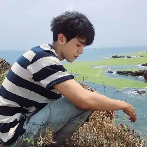 【微信头像】曾舜晞_故事