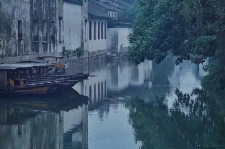 古风.庭院听雨&现代诗歌(一组雨韵)